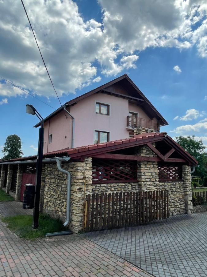Ubytovanie Marta Kovacova Bešeňová Buitenkant foto